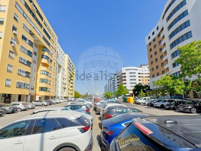 Apartamento em Infantado, Loures