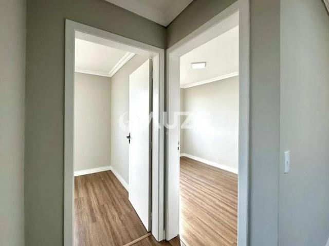 Apartamento em Ipê, São José dos Pinhais/PR de 52m² 2 quartos à venda por R$ 229.000,00