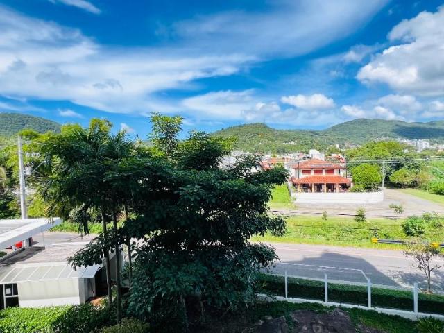 Apartamento em Itacorubi, Florianópolis/SC de 104m² 3 quartos para locação R$ 5.400,00/mes