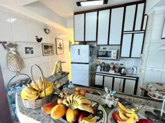 Apartamento em Itararé, São Vicente/SP de 121m² 3 quartos à venda por R$ 830.000,00