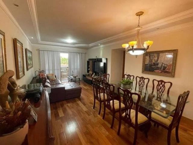Apartamento em Jardim das Colinas, São José dos Campos/SP de 123m² 4 quartos à venda por R$ 950.000