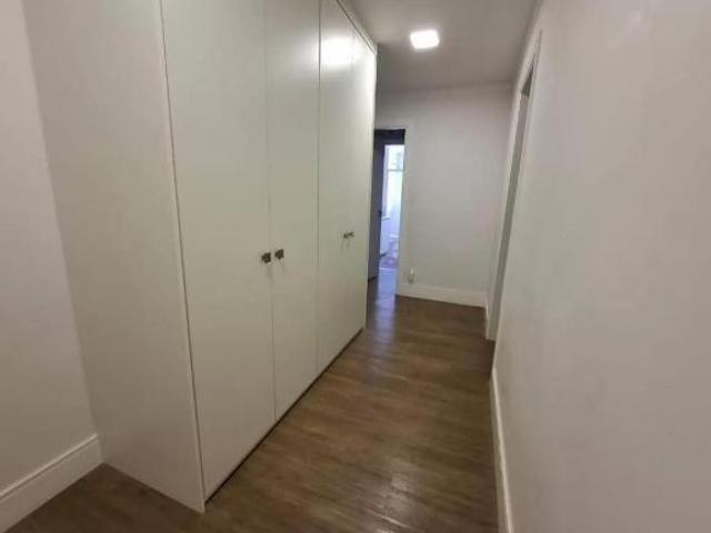 Apartamento em Jardim das Colinas, São José dos Campos/SP de 278m² 4 quartos à venda por R$ 3.500.00