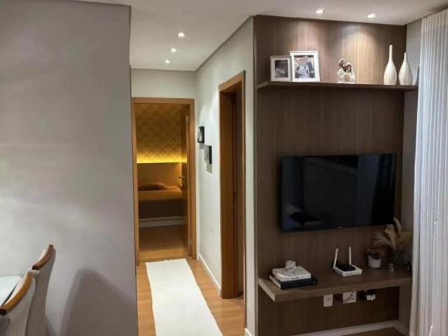 Apartamento em Jardim das Indústrias, São José dos Campos/SP de 50m² 2 quartos à venda por R$ 450.00