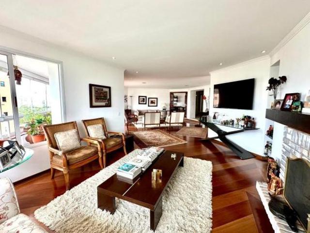 Apartamento em Jardim Fonte do Morumbi, São Paulo/SP de 375m² 4 quartos à venda por R$ 2.500.000,00