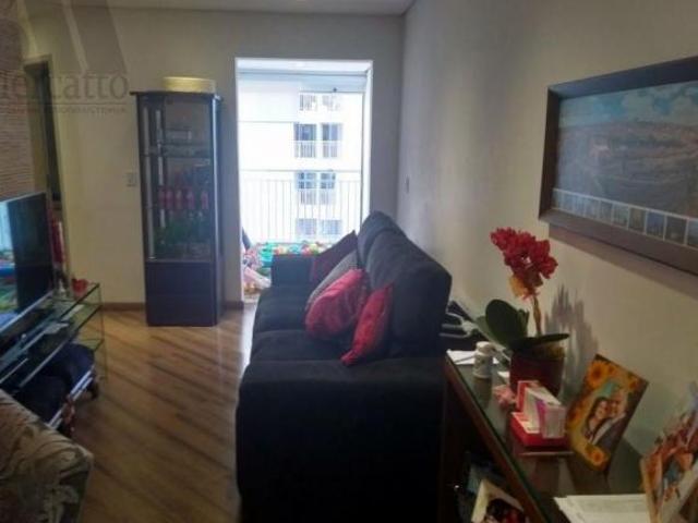 Apartamento em Jardim Henriqueta Taboão da Serra