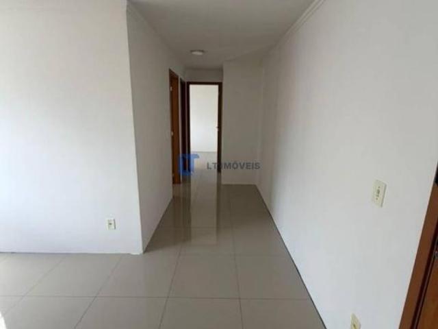 Apartamento em Jardim Ismênia, São José dos Campos/SP de 45m² 2 quartos à venda por R$ 275.000,00