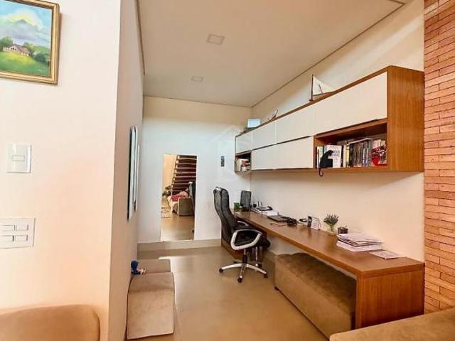 Apartamento em Jardim Tropical, Marília/SP de 246m² 3 quartos à venda por R$ 1.399.000,00