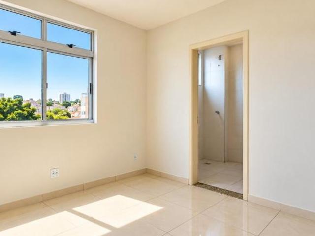 Apartamento em João Pinheiro, Belo Horizonte/MG de 52m² 2 quartos à venda por R$ 425.000,00