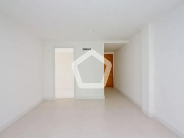 Apartamento em Laranjeiras