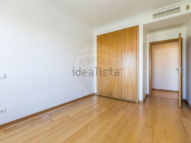 Apartamento em Laranjeiras, São Domingos de Benfica