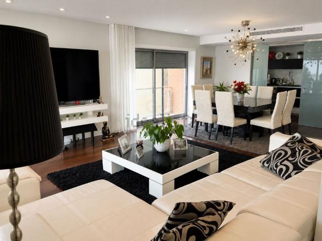 Apartamento em Lavadores, Canidelo