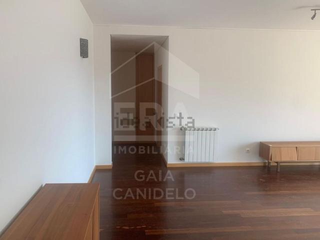 Apartamento em Lavadores, Canidelo