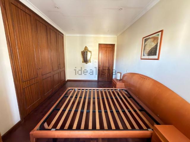 Apartamento em Liceu Paço do Rei, Mafamude