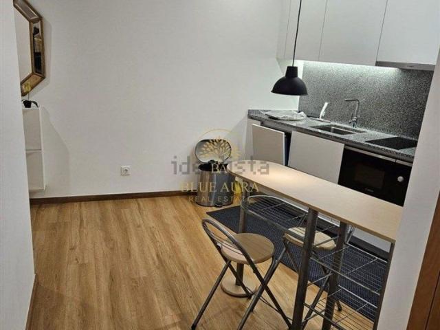 Apartamento em Liceu Paço do Rei, Mafamude