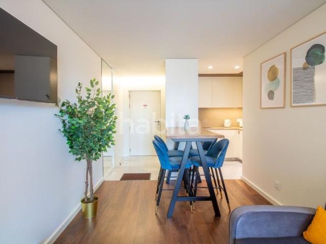 Apartamento em Liceu Paço do Rei, Mafamude