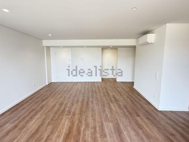 Apartamento em Maninho Baviera, Madalena