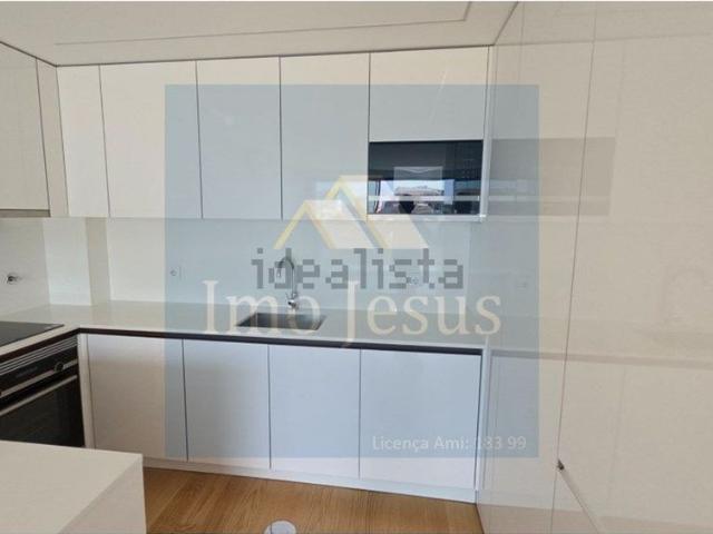 Apartamento em Maninho Baviera, Madalena