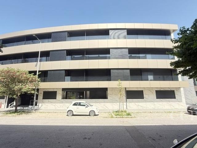 Apartamento em Maninho Baviera, Madalena