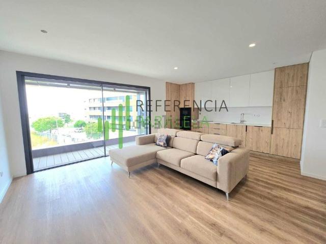 Apartamento em Maninho Baviera, Madalena