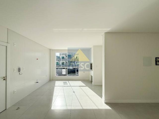 Apartamento em Nova Esperança, Balneário Camboriú/SC de 80m² 2 quartos à venda por R$ 599.000,00