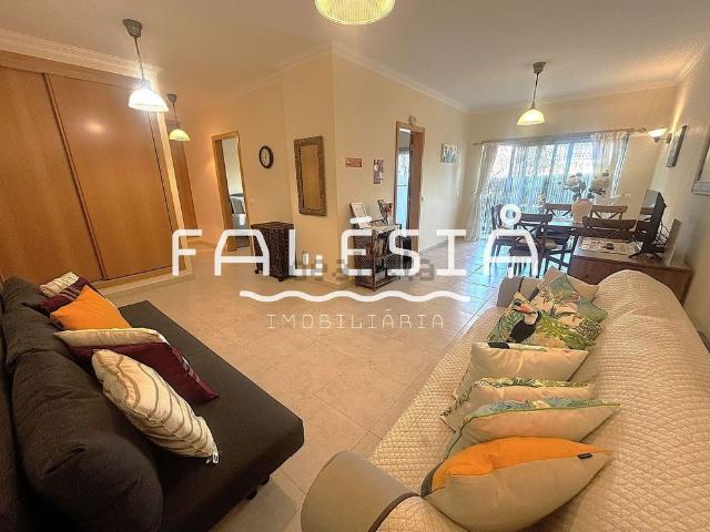 Apartamento em Olhos de Água, Albufeira e Olhos de Água