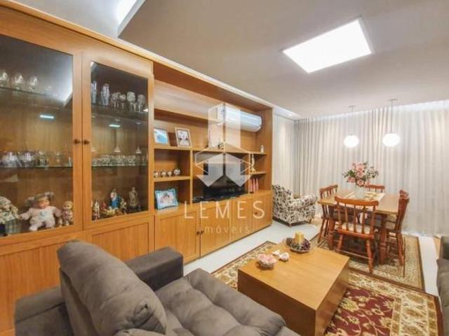 APARTAMENTO EM ÓTIMA LOCALIZAÇÃO! 02 DORMITÓRIOS, SENDO UMA SUÍTE COM SACADA