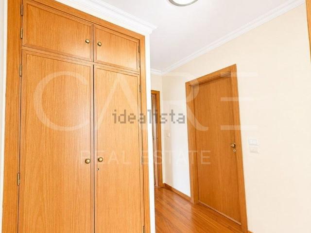 Apartamento em Portas de Benfica Mercado de Benfica, Benfica