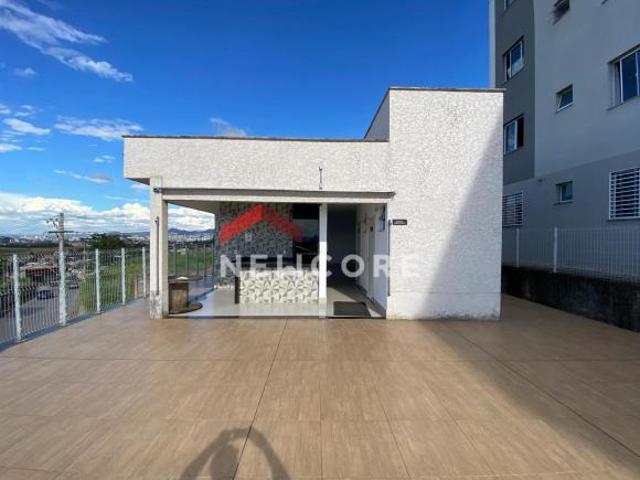 Apartamento em Rua Chopotó Coqueiral Contagem/MG