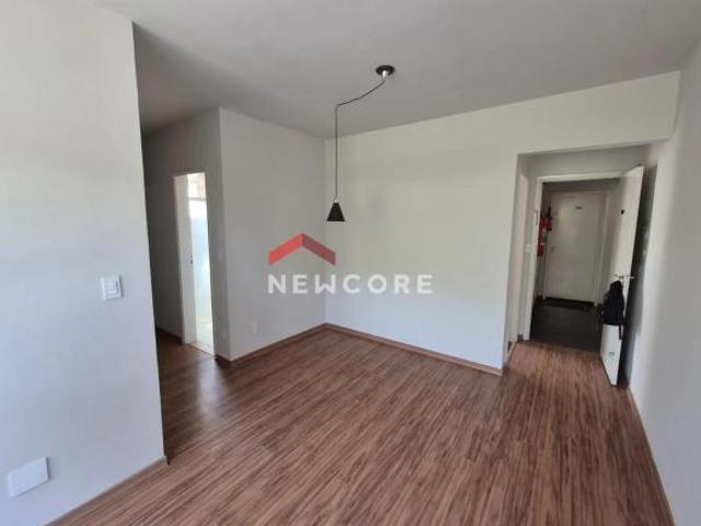 Apartamento em Rua Ângelo Seleghin Fragata Marília/SP