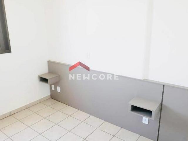 Apartamento em Rua Alberto Segalla Jardim Infante Dom Henrique Bauru/SP