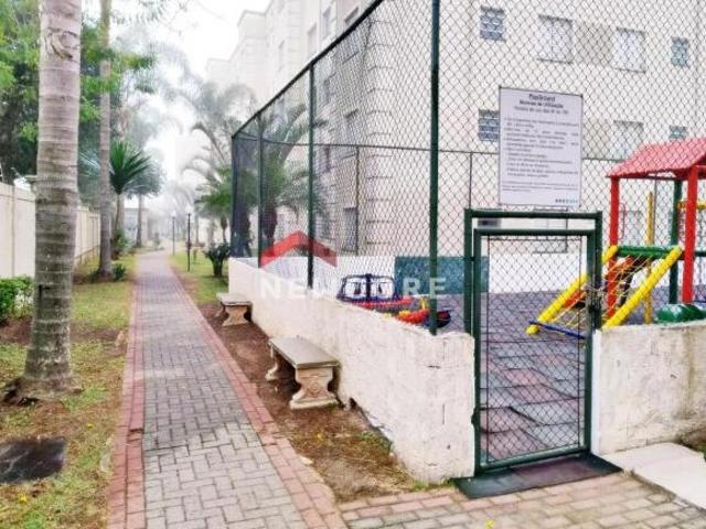 Apartamento em Rua Gato Cinzento Vila Urupês Suzano/SP