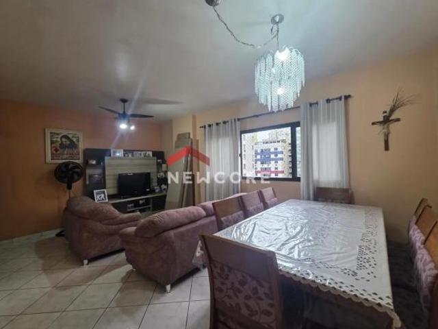 Apartamento em Rua Doutor Américo Brasiliense Centro São Vicente/SP