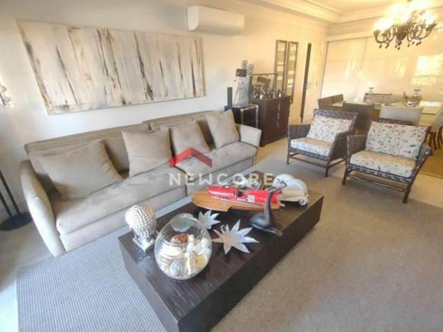 Apartamento em Rua Doutor Júlio Prestes de Albuquerque Enseada Guarujá/SP