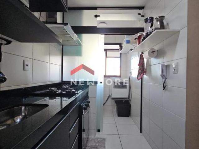 Apartamento em Rua das Chácaras Jardim Oriente São José dos Campos/SP