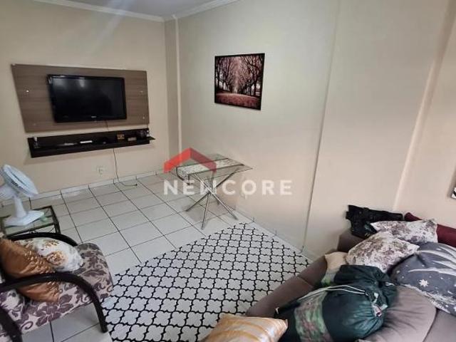 Apartamento em Rua Freitas Guimarães Itararé São Vicente/SP