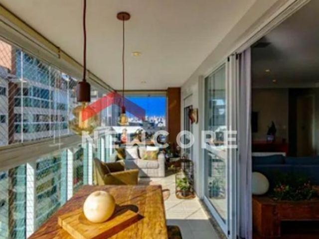 Apartamento em Rua Helena Vila Olímpia São Paulo/SP