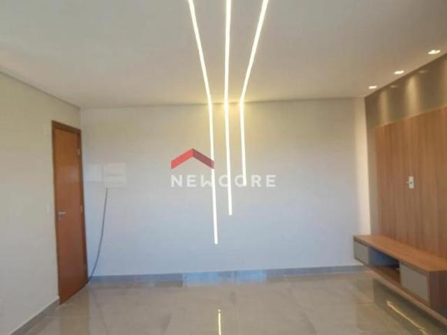 Apartamento em Rua Ônix Dona Zulmira Uberlândia/MG