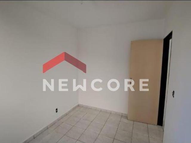 Apartamento em Rua Laurestino de Freitas Jardim Vitória Bauru/SP