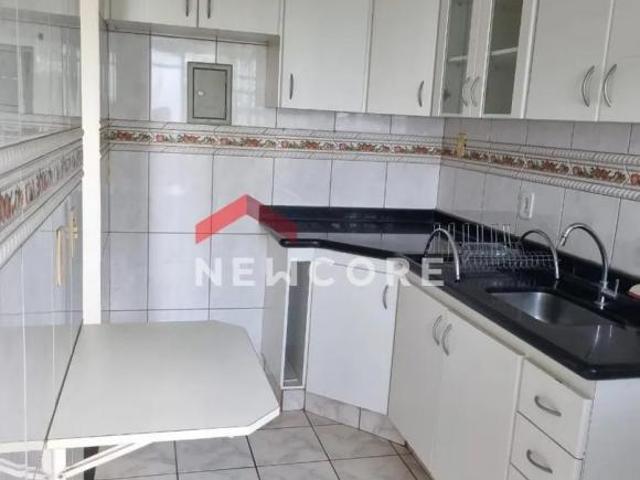 Apartamento em Rua Laurestino de Freitas Jardim Vitória Bauru/SP