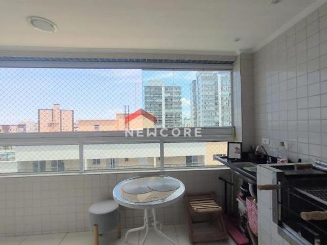 Apartamento em Rua Monteiro Lobato Ocian Praia Grande/SP