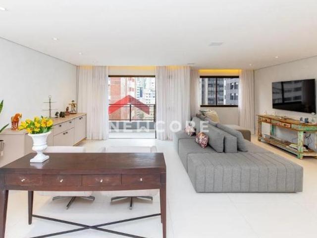 Apartamento em Rua Manuel Guedes Jardim Europa São Paulo/SP