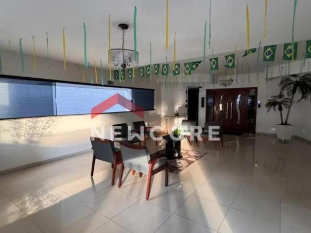 Apartamento em Rua México Guilhermina Praia Grande/SP