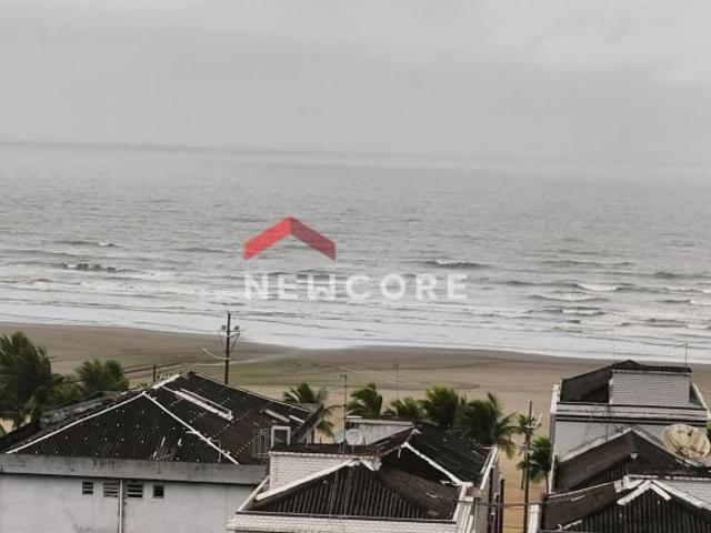 Apartamento em Rua México Guilhermina Praia Grande/SP