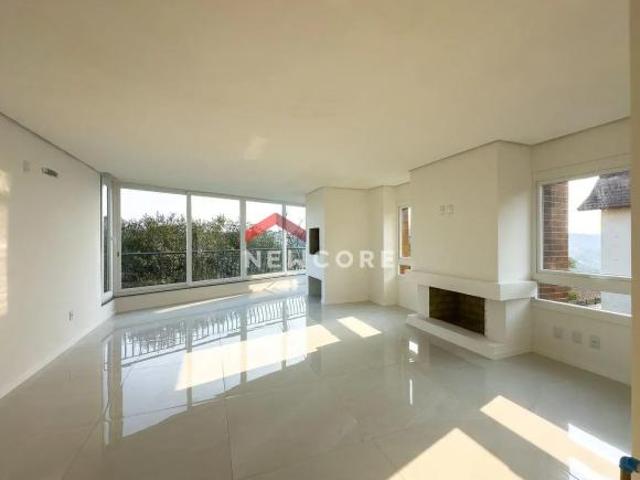 Apartamento em Rua Merano Ipê Amarelo Gramado/RS