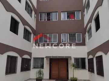 Apartamento em Rua São Celso Vila Domitila São Paulo/SP