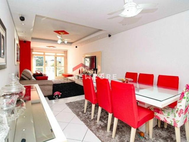 Apartamento em Rua Pasteur Gonzaga Santos/SP