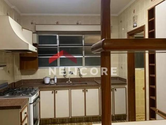 Apartamento em Rua Pernambuco Gonzaga Santos/SP