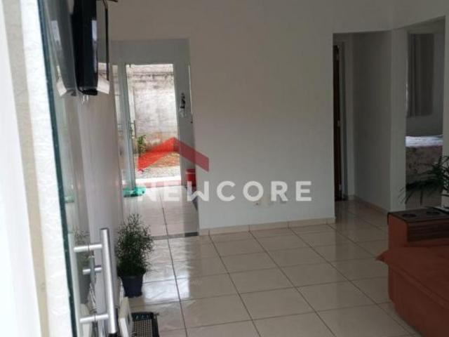 Apartamento em Rua Três Marias São Pedro Esmeraldas/MG