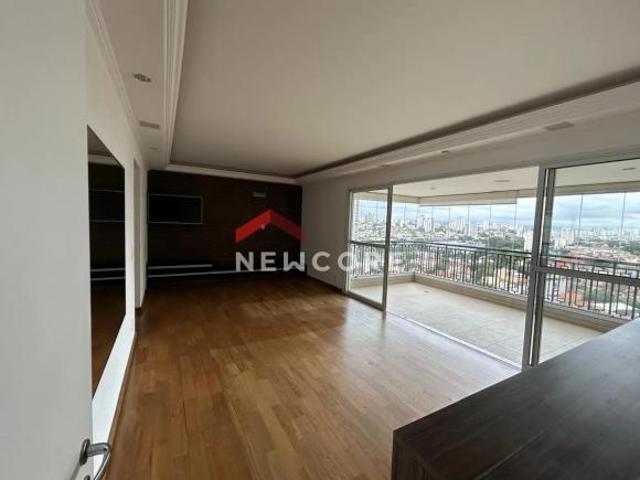 Apartamento em Rua Vergueiro Vila Firmiano Pinto São Paulo/SP