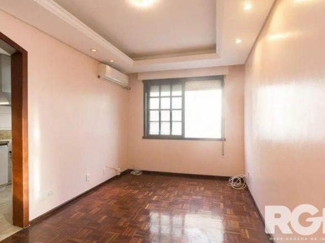 Apartamento à venda 2 quartos em São João